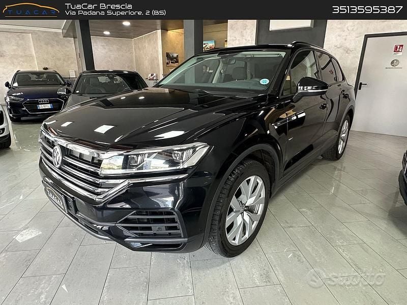 Nero Usata 2018 VW Touareg Style SUV | 29.900 € (Cara) - Immagine 1/4