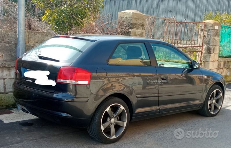 Usata 2004 Audi A3 Coupé | 2000 € (Buon prezzo) - Immagine 1/4