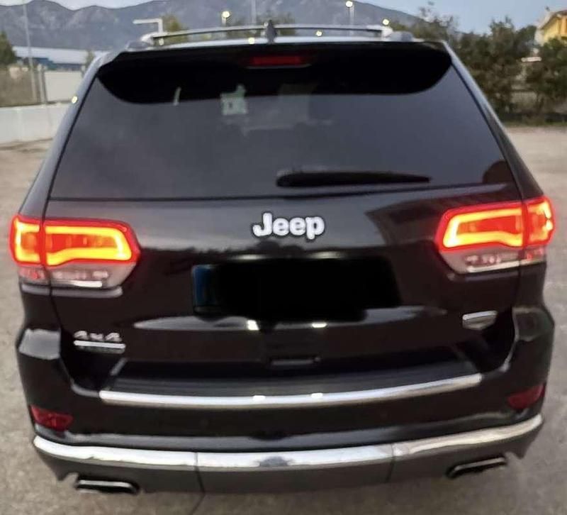 Usata Jeep Grand Cherokee Summit 279 CV (205 kW) 2014 Nero SUV