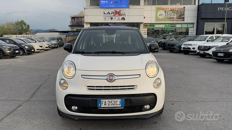 Usata Fiat 500L Lounge 85 CV (62 kW) 2015 Bianco Monovolume