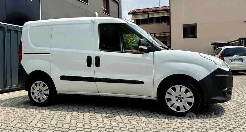 Usata Fiat Doblò 95 CV (69 kW) 2014 Bianco Monovolume