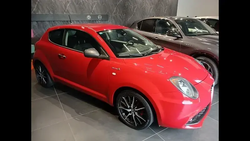 Usata Alfa Romeo MiTo 77 CV (56 kW) 2018 Rosso Utilitaria