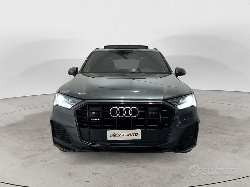 Usata Audi Q7 S-Line 462 CV (339 kW) 2022 Grigio SUV