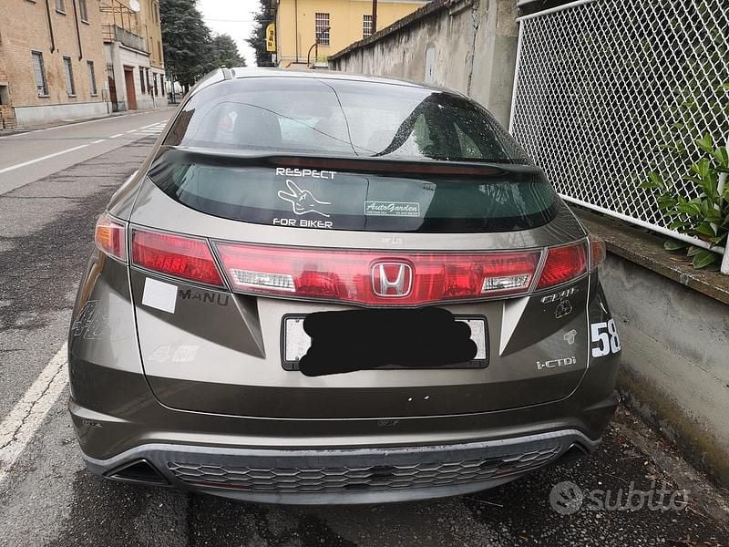 Usata Honda Civic 140 CV (102 kW) 2009 Grigio Berlina