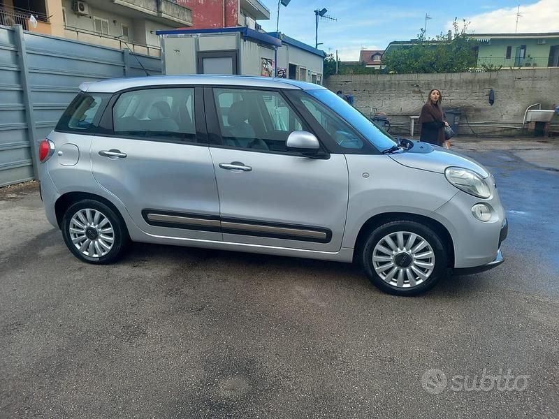 Usata Fiat 500L 85 CV (62 kW) 2015 Grigio Monovolume