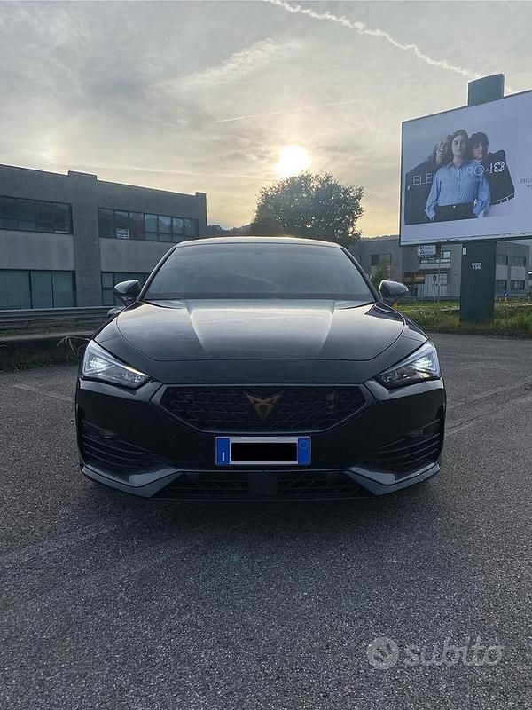 Usata Cupra Leon VZ 245 CV (180 kW) 2023 Berlina
