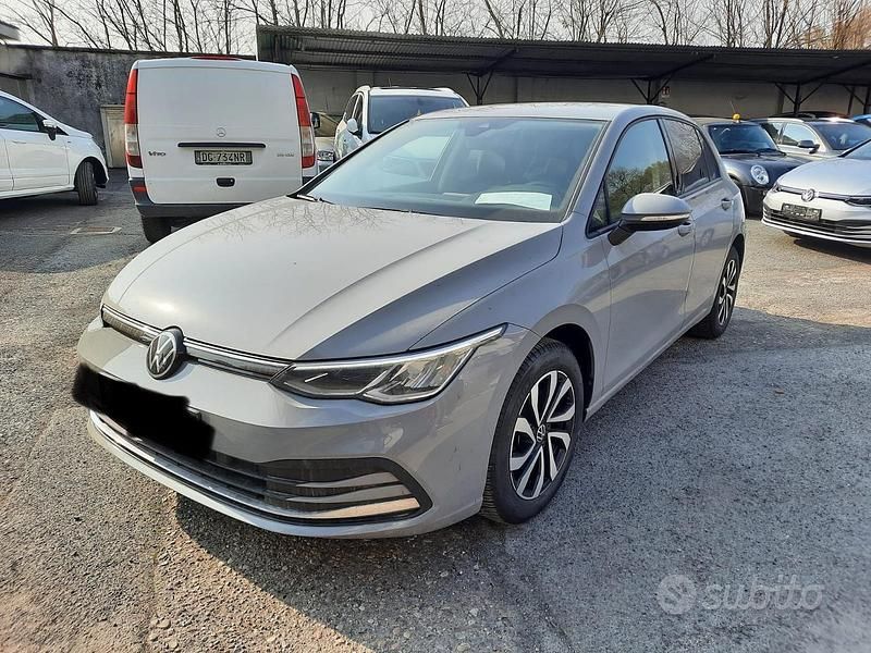 Usata VW Golf VIII 115 CV (84 kW) 2021 Grigio Berlina