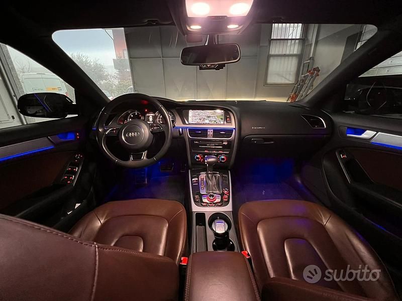 Usata Audi A5 Ambiente 177 CV (130 kW) 2013 Blu Coupé