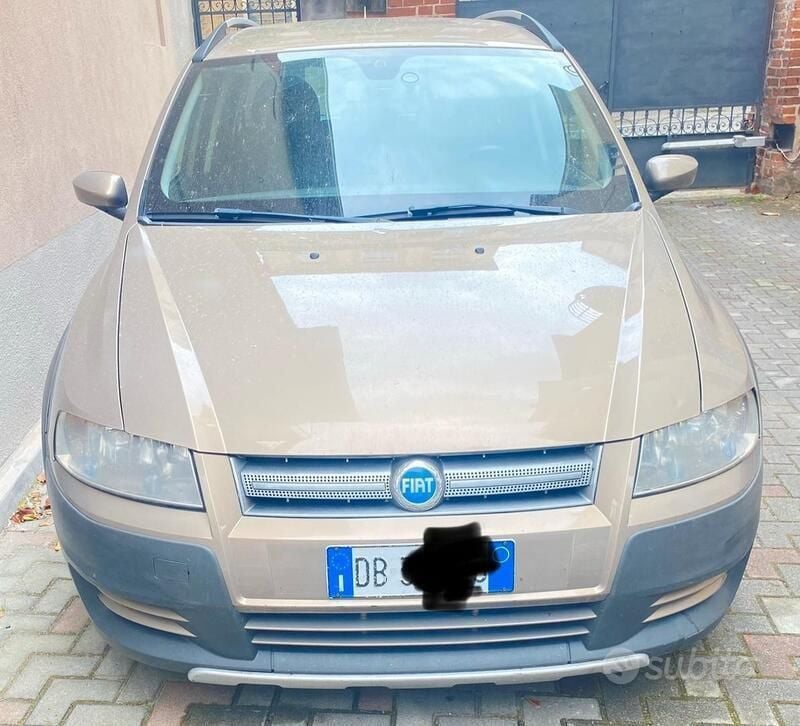 Usata 2006 Fiat Stilo Station wagon | 1300 € (Buon prezzo) - Immagine 1/4