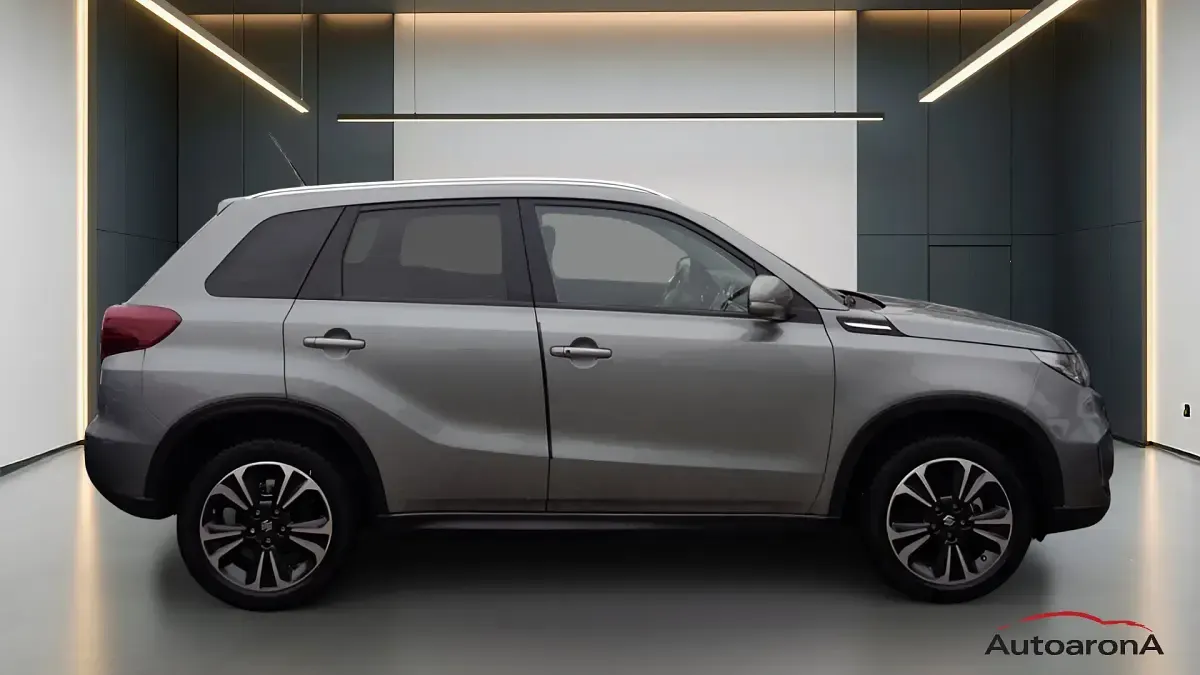 Usata Suzuki Vitara 116 CV (85 kW) 2022 N5j grigio quantum SUV