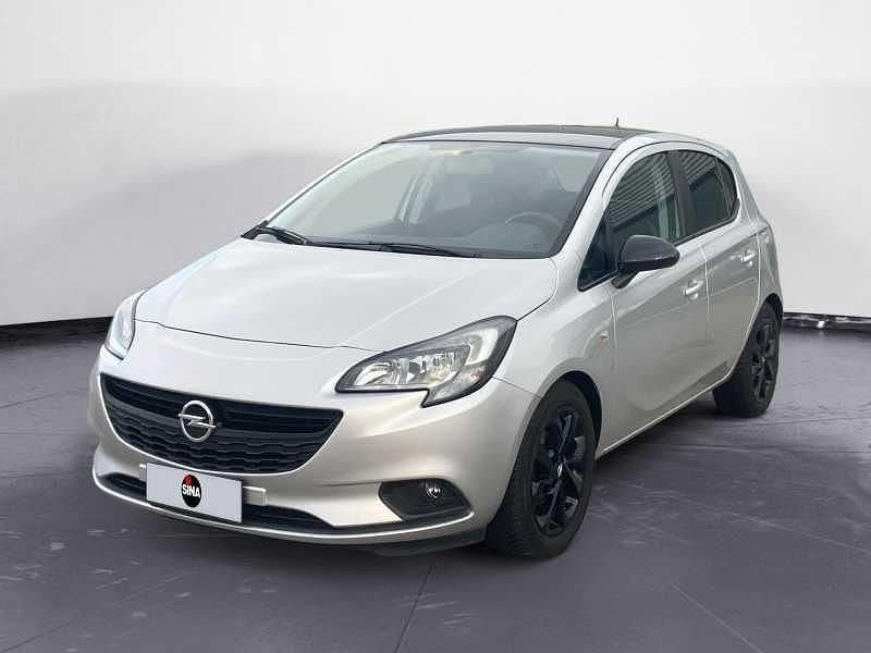 Usata Opel Corsa Cosmo 69 CV (50 kW) 2016 Grigio Berlina