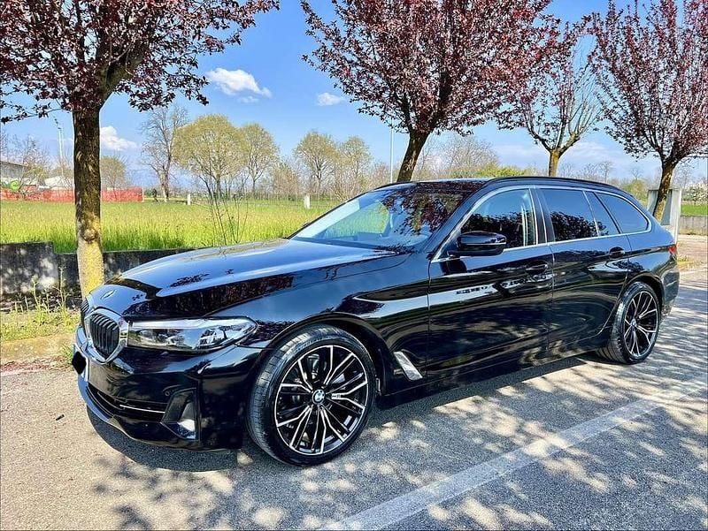 Usata BMW 520 Comfort Edition 190 CV (139 kW) 2021 Station wagon