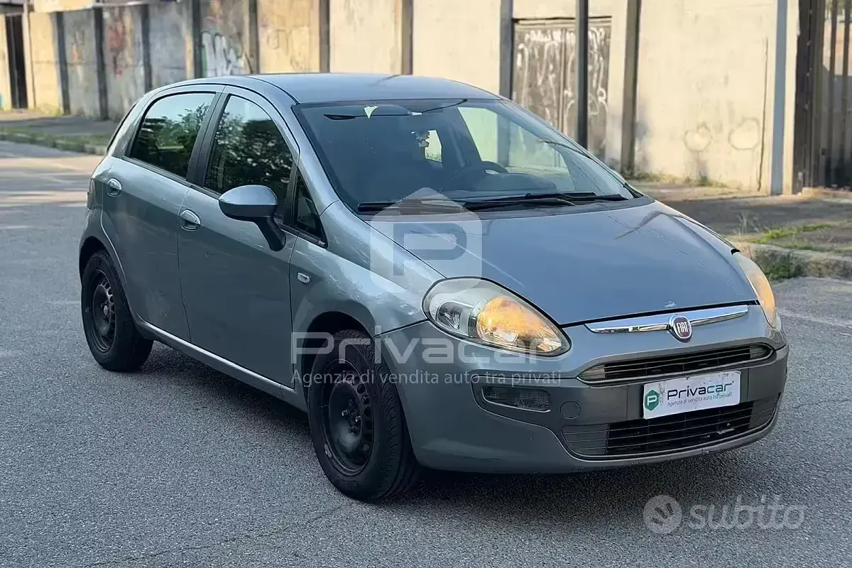Usata Fiat Punto Evo 65 CV (47 kW) 2010 Grigio Utilitaria