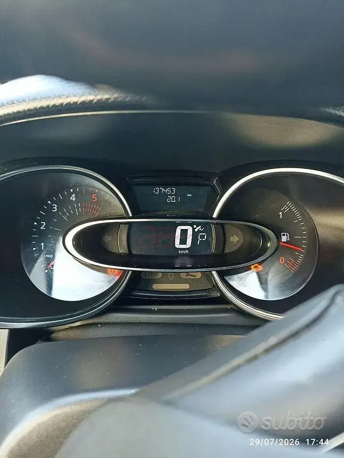 Usata Renault Clio IV Zen 90 CV (66 kW) 2019 Grigio Berlina