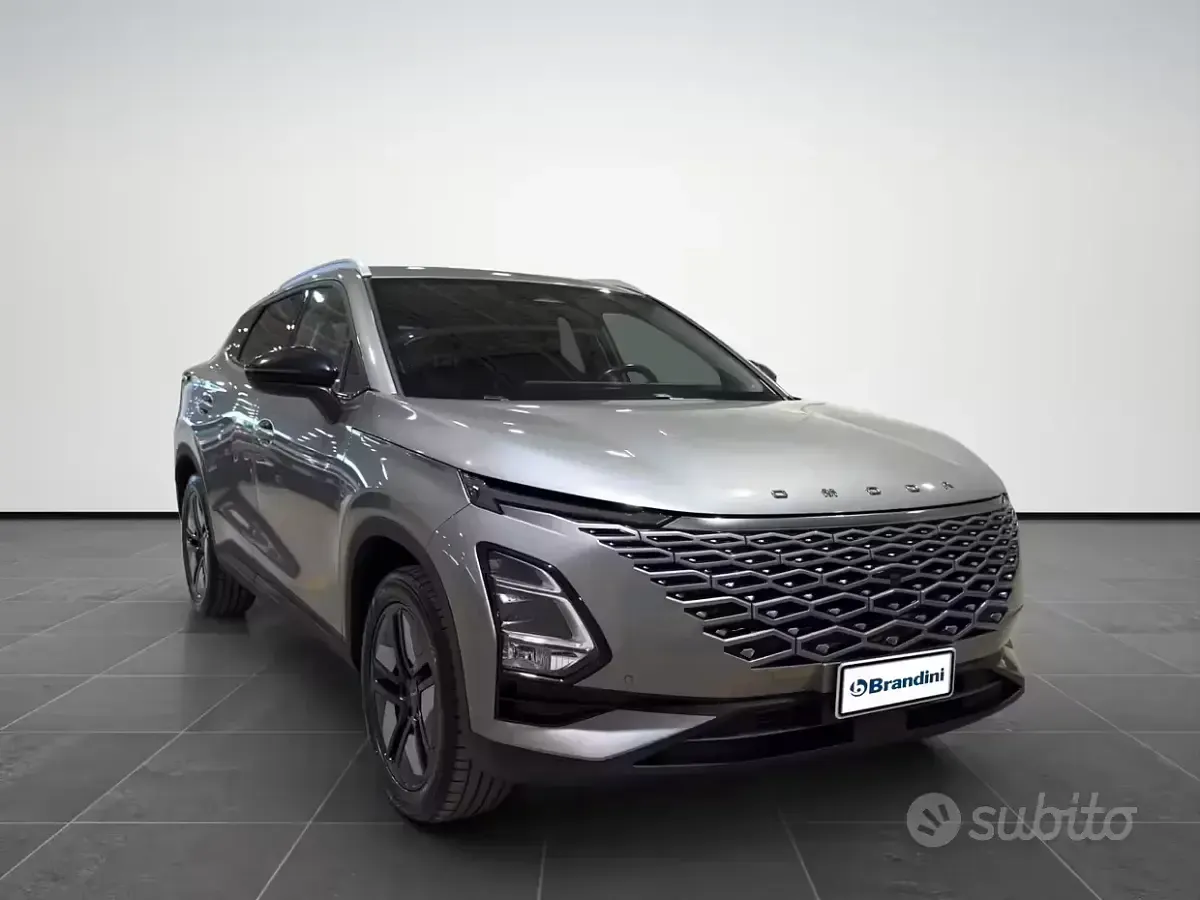 Usata Omoda 5 147 CV (108 kW) 2025 Phantom gray SUV
