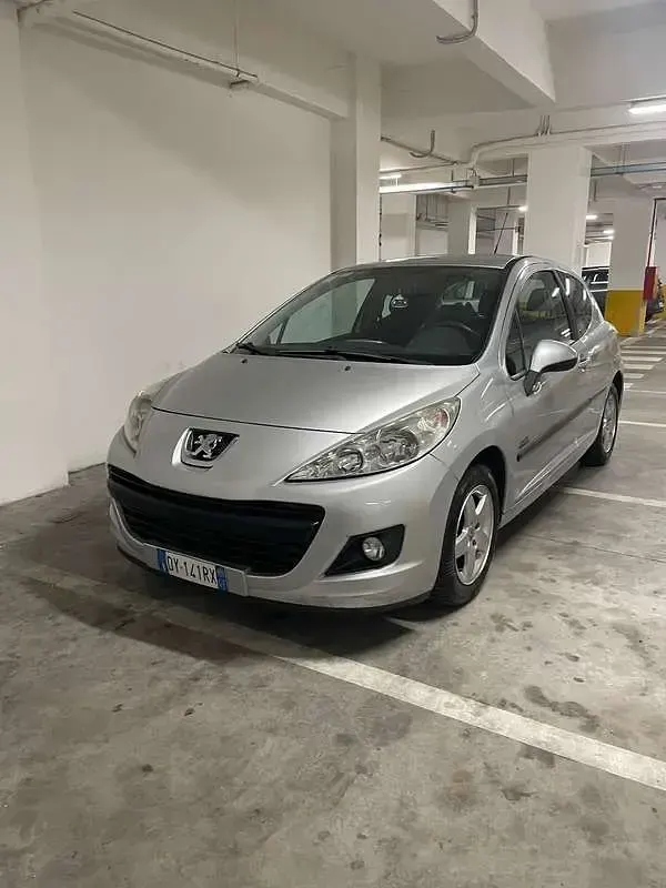 Usata Peugeot 207 Sport 68 CV (50 kW) 2009 Berlina