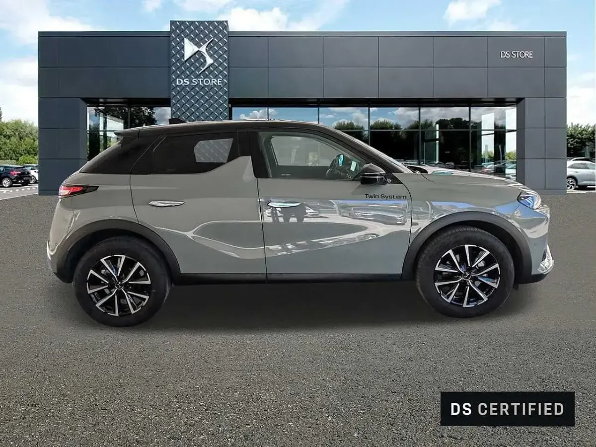 Usata DS Automobiles DS3 Crossback Performance 136 CV (100 kW) 2024 Grigio SUV