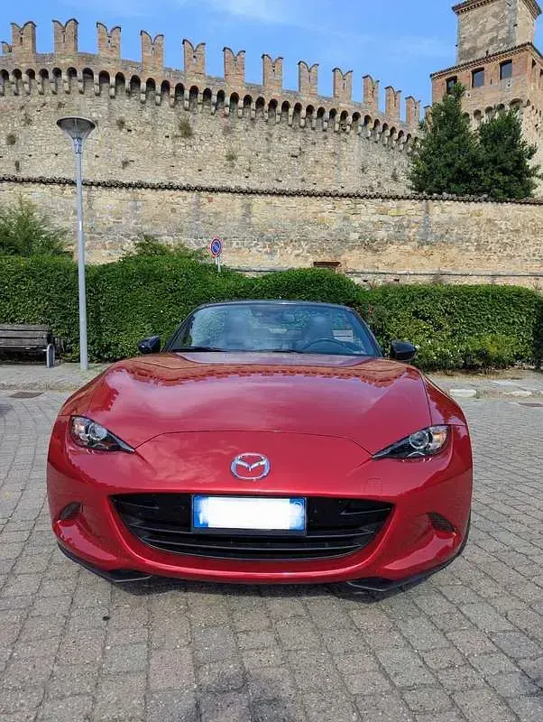 Usata Mazda MX5 Evolve 131 CV (96 kW) 2017 Rosso Cabrio