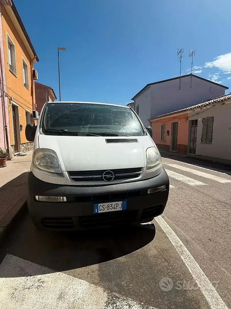 Usata Opel Vivaro-e Combi 82 CV (60 kW) 2024 Monovolume