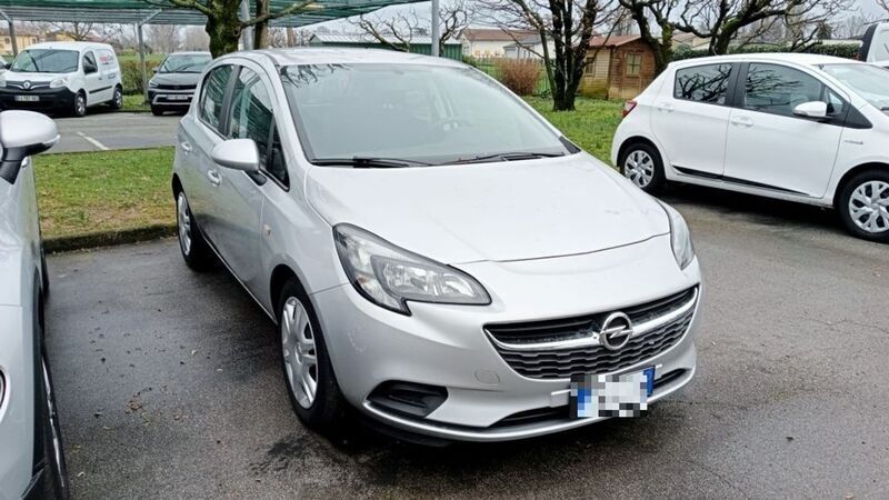 Usato 2018 Opel Corsa 1.2 Benzin 69 CV (9.900 €)