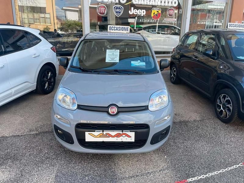Usata Fiat Panda Launch Edition 69 CV (50 kW) 2020 Blu Utilitaria