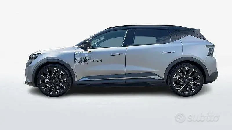 Usata Renault Scenic E-Tech Iconic 2024 Grigio SUV
