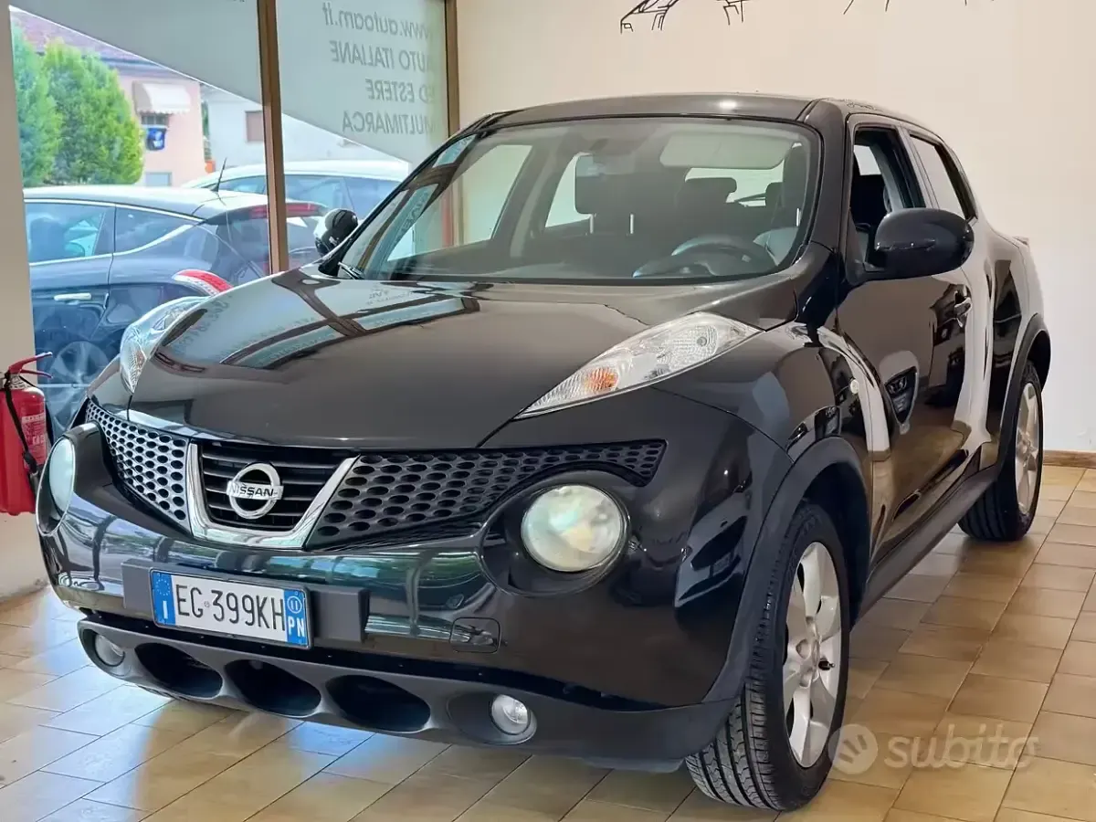 Usata Nissan Juke Acenta 110 CV (80 kW) 2012 Nero SUV