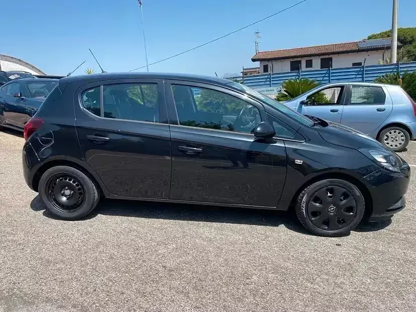 Usata Opel Corsa 75 CV (55 kW) 2015 Nero Utilitaria