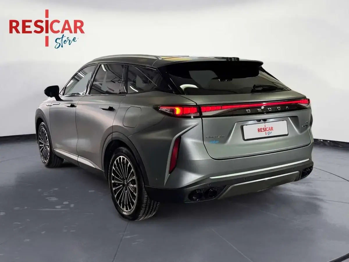 Usata Omoda 9 143 CV (105 kW) 2025 Matte gray (ue) SUV