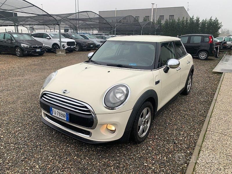 Usata Mini ONE Business 2015 Utilitaria