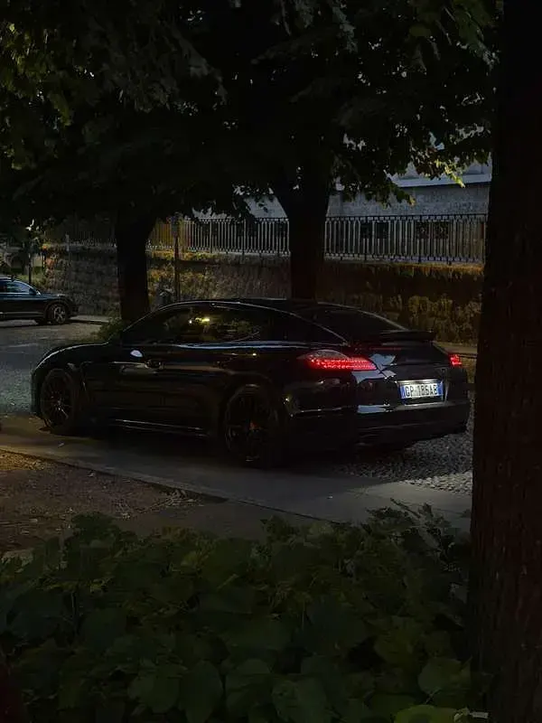 Usata Porsche Panamera Platinum Edition 250 CV (183 kW) 2013 Utilitaria