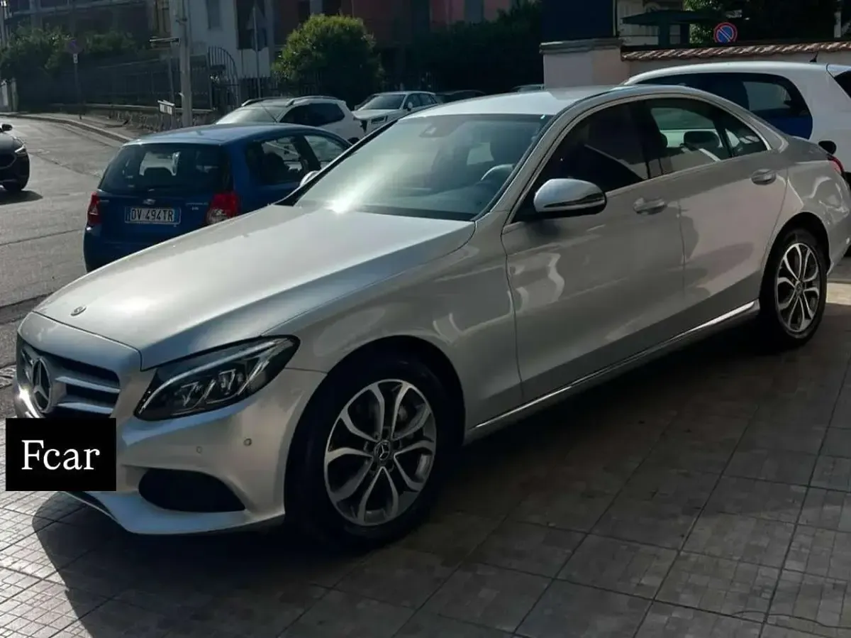 Usata Mercedes C220 170 CV (125 kW) 2019 Other Berlina
