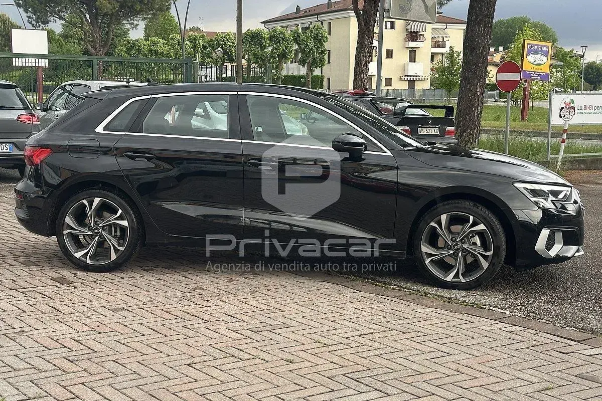 Gebraucht Audi A3 Advanced 150 PS (110 kW) 2024 Schwarz Limousine