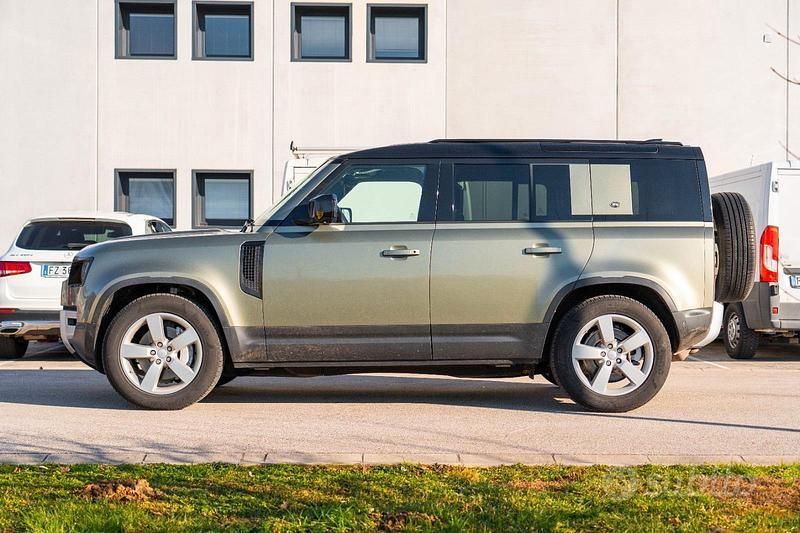 Usata Land Rover Defender First Edition 2020 Verde SUV