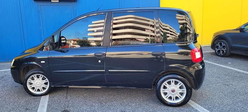 Usata Fiat Multipla Active 92 CV (67 kW) 2008 Nero Monovolume