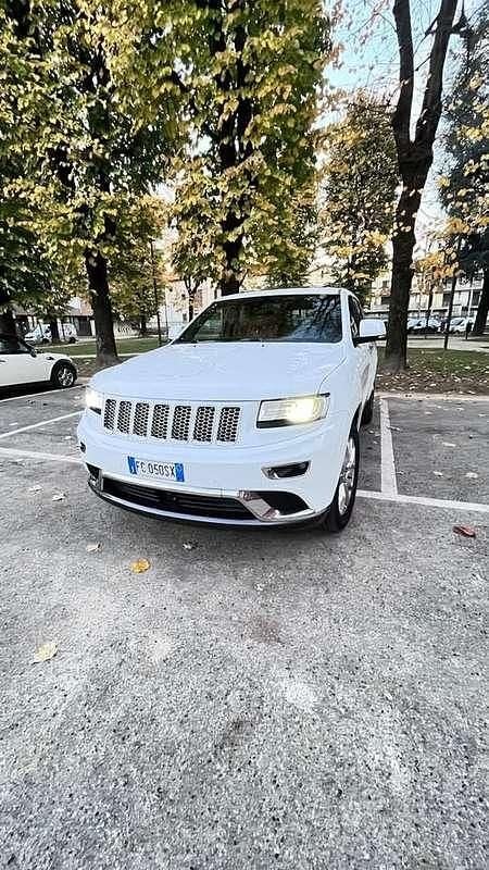 Usata Jeep Grand Cherokee Summit 250 CV (183 kW) 2016 Bianco SUV