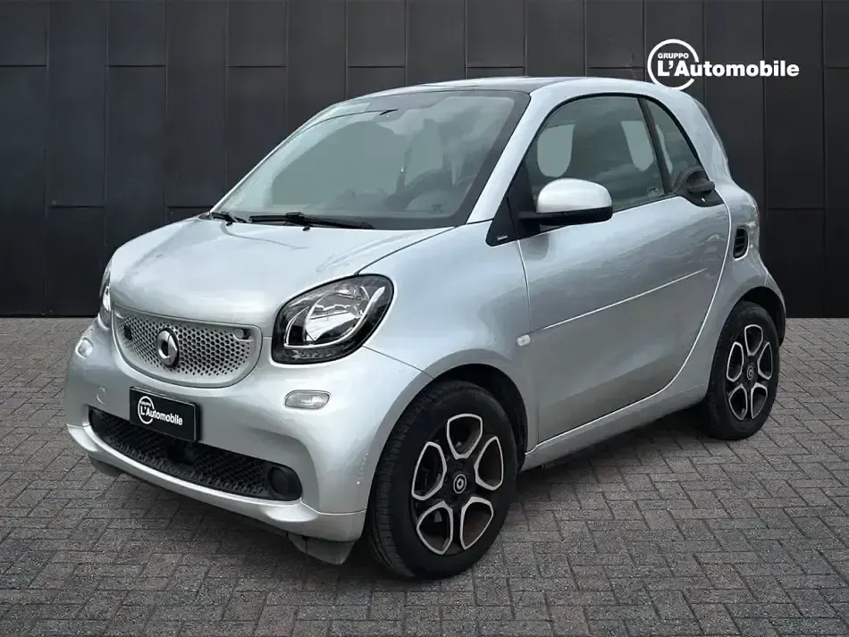 Usata Smart ForTwo Electric Drive Passion 41 kW (56 CV) 2018 Berlina