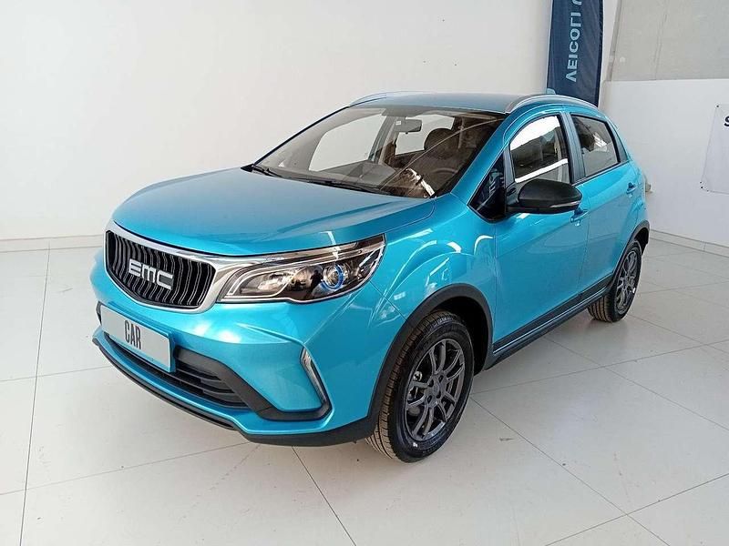 Nuova EMC QUATTRO 103 CV (75 kW) 2025 Blu/azzurro SUV