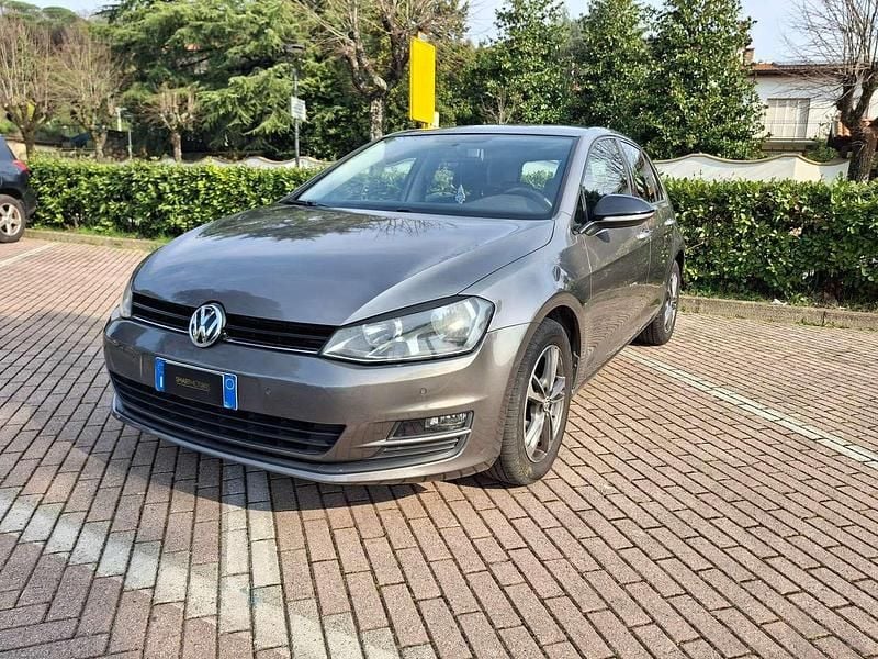 Usata VW Golf VII Trendline 90 CV (66 kW) 2015 Grigio Berlina