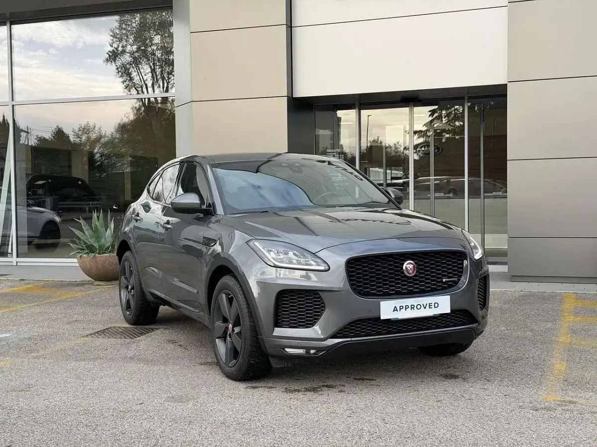 Usata Jaguar E-Pace Chequered Flag 150 CV (110 kW) 2020 Other SUV