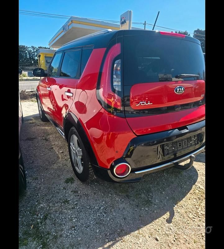 Usata Kia Soul 127 CV (93 kW) 2014 Rosso SUV