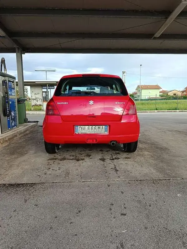 Usata Suzuki Swift GL 69 CV (50 kW) 2007 Utilitaria
