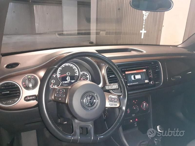 Usata VW Beetle 2014 Marrone Utilitaria