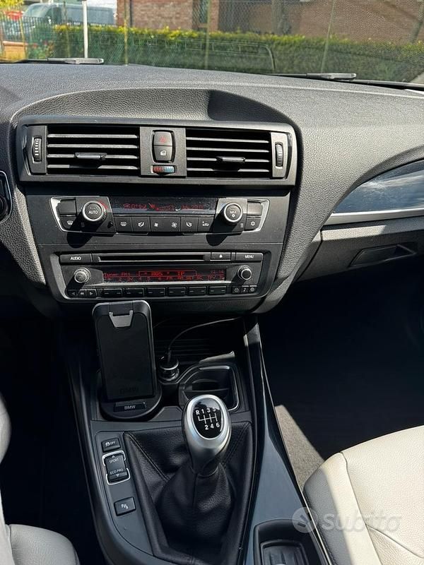 Usata BMW 120 184 CV (135 kW) 2011 Blu Utilitaria