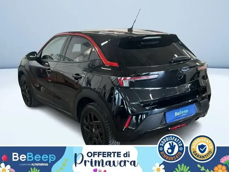 Usata Opel Mokka S 100 CV (73 kW) 2022 Nero metallizzato SUV