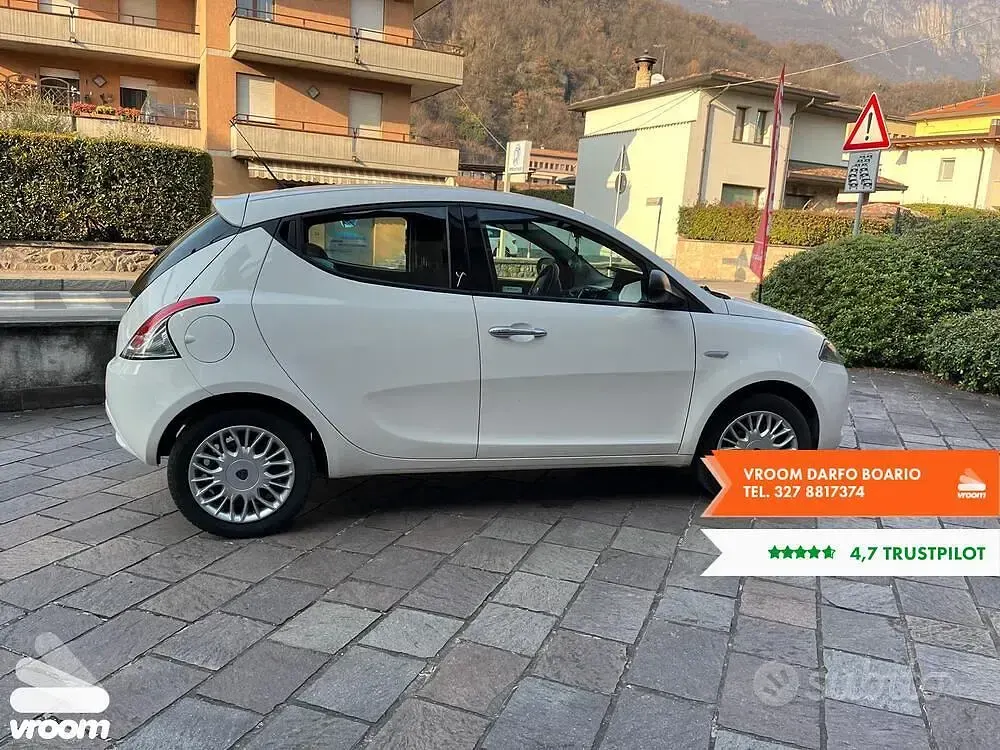 Usata Lancia Ypsilon 69 CV (50 kW) 2018 Utilitaria