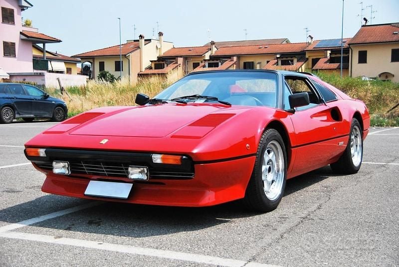 Usata Ferrari 308 214 CV (157 kW) 1981 Cabrio