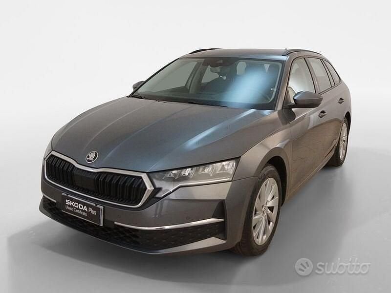 Usata Skoda Octavia Executive 150 CV (110 kW) 2024 Grigio Station wagon