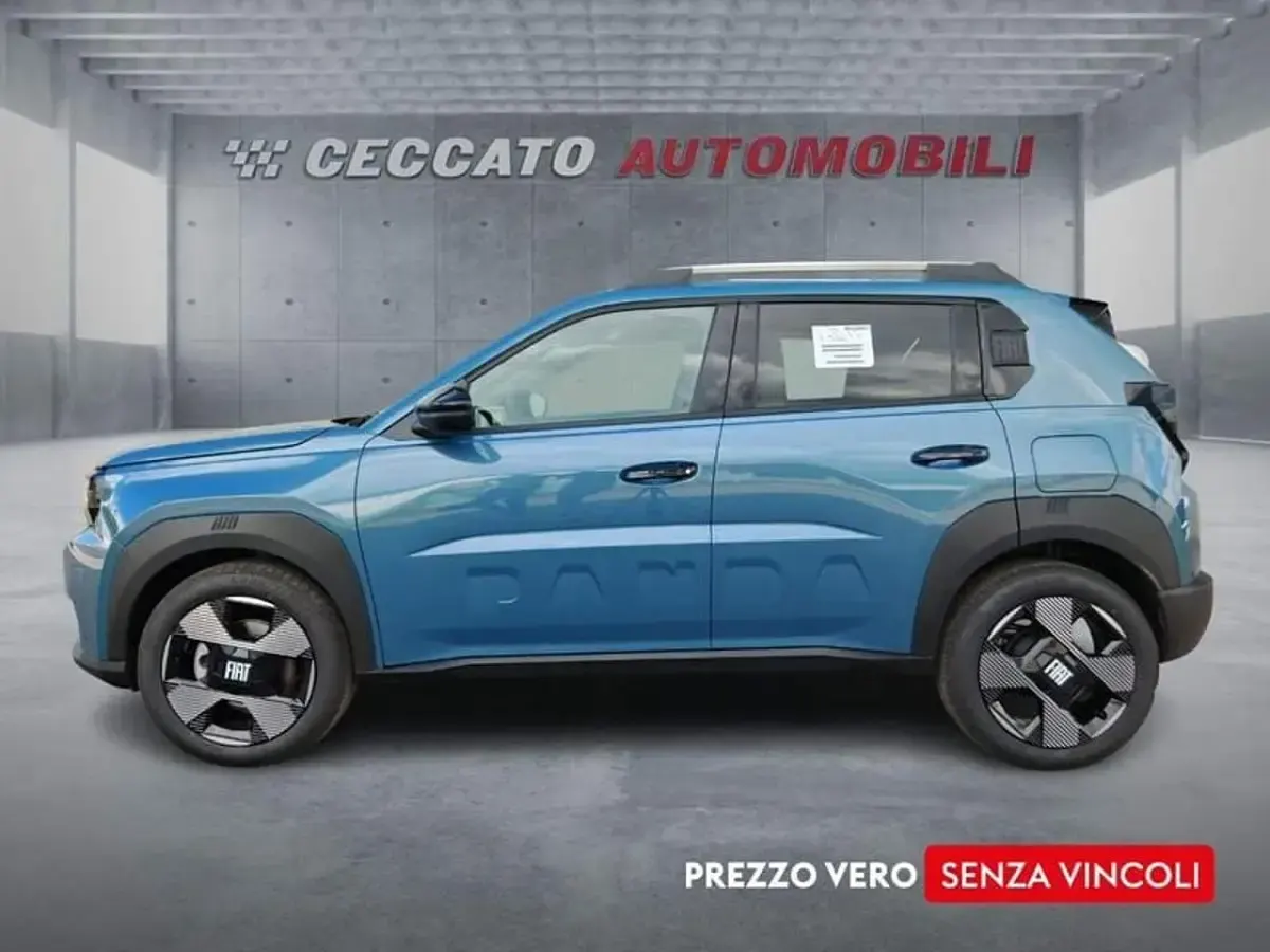 Nuova Fiat Grande Panda La Prima 100 CV (73 kW) 2026 Blu Utilitaria