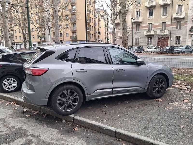 Usata Ford Kuga ST-Line X 120 CV (88 kW) 2021 Grigio SUV